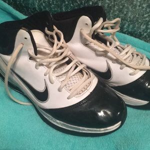 Nike size 6 high tops sneakers